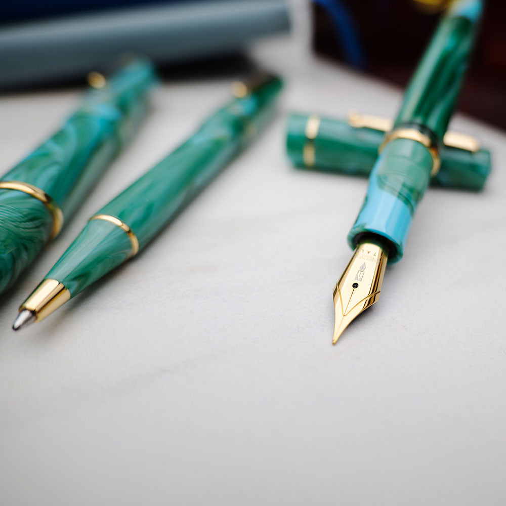 Delta Dune Vortex Fountain Pen