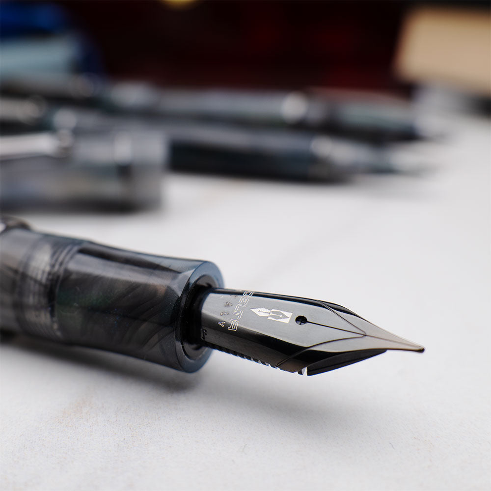 Delta Dune Zephir Fountain Pen