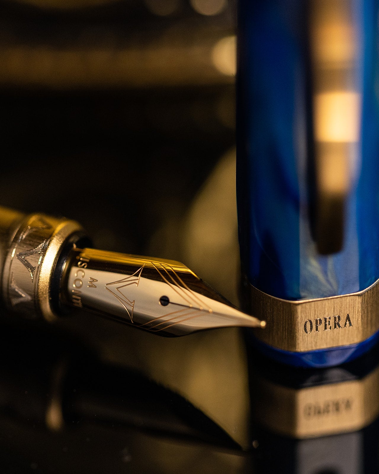 Visconti Opera Gold Blue Fountain Pen