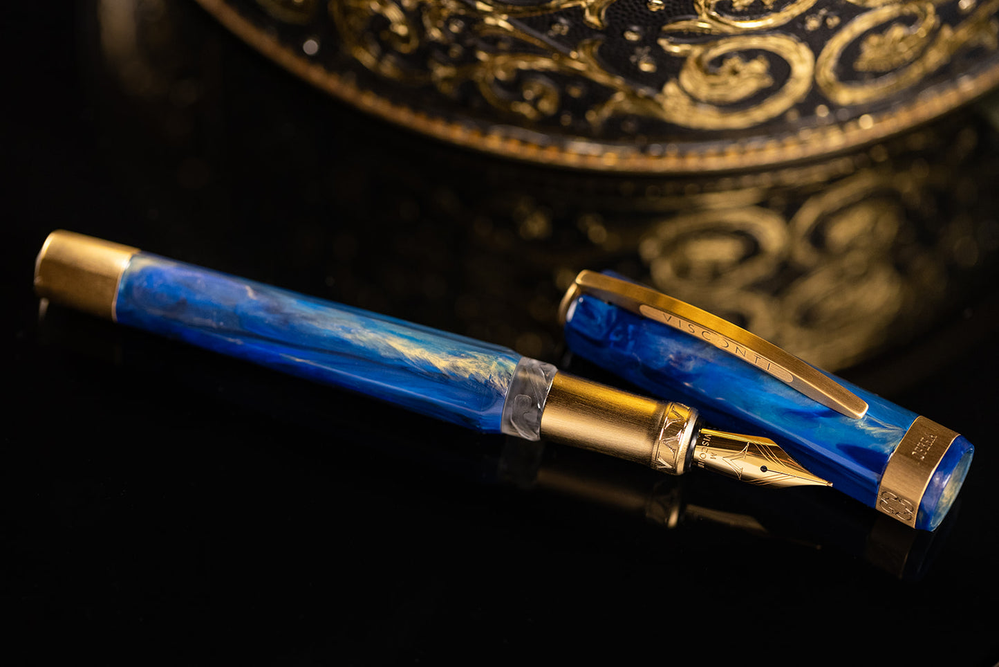 Visconti Opera Gold Blue Fountain Pen