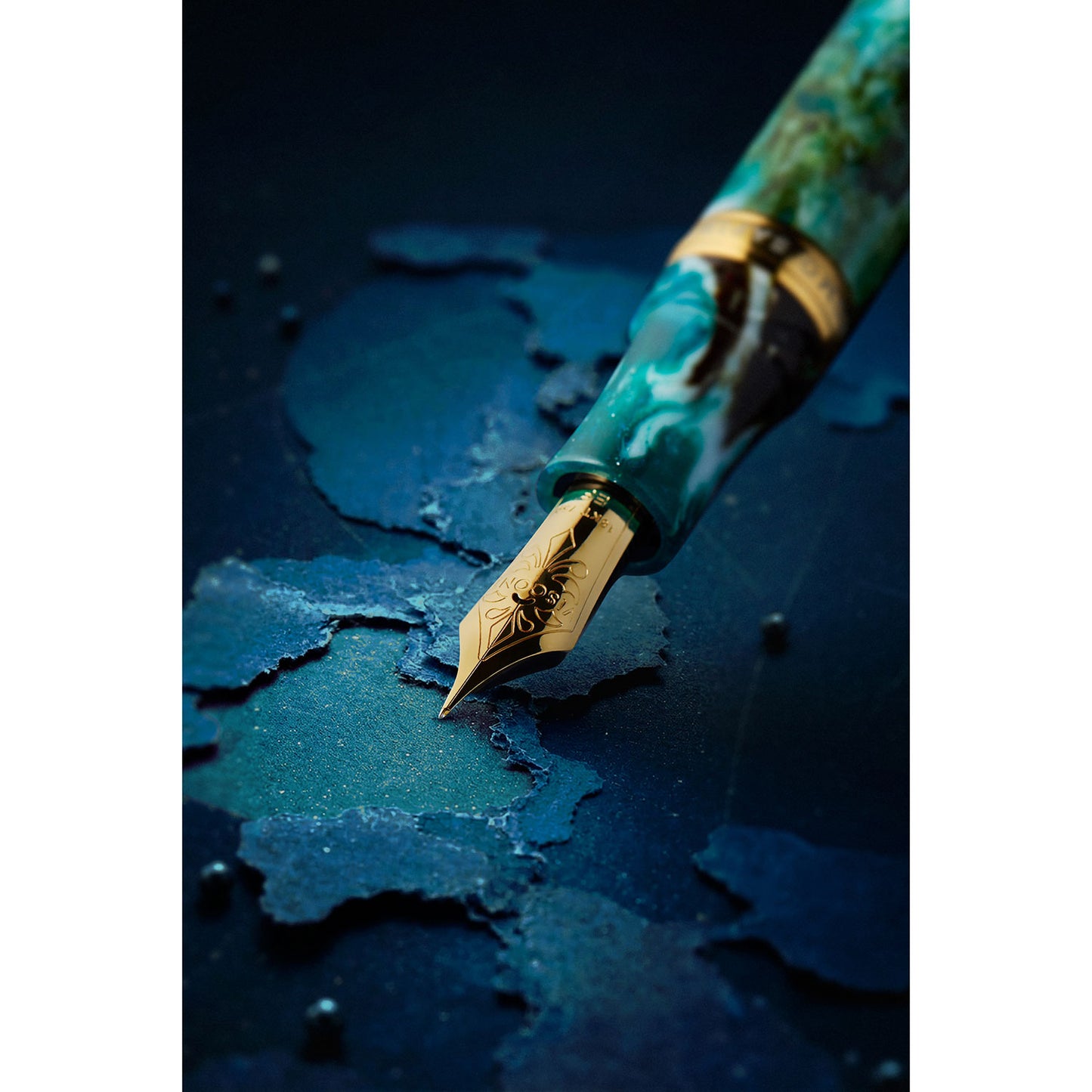 Visconti Limited Edition Homo Sapiens Nebula Eagle Fountain Pen