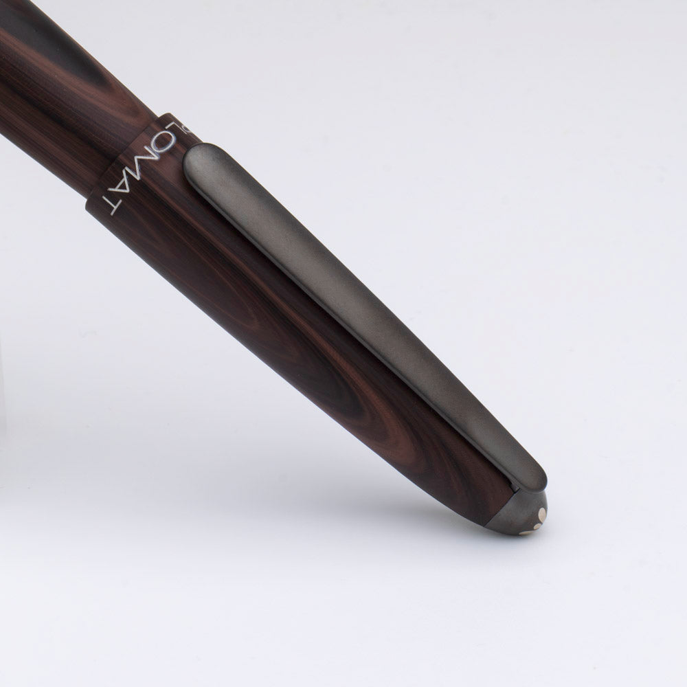 Diplomat Aero Black Forest Fountain Pen