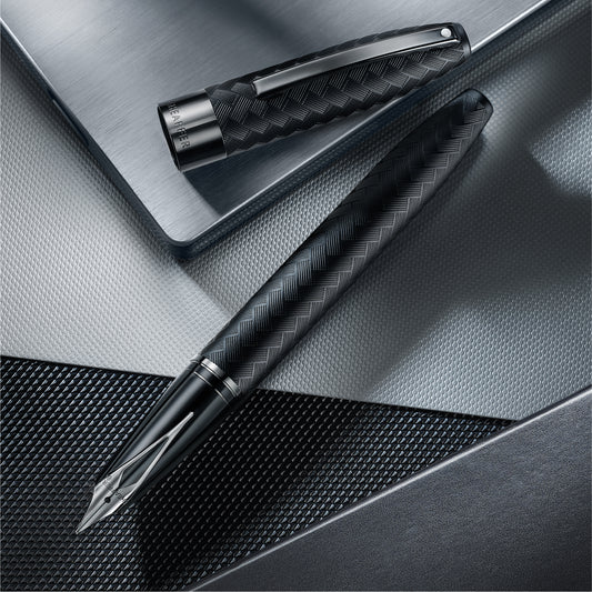 Sheaffer Legacy Matte Black Chevron Fountain Pen