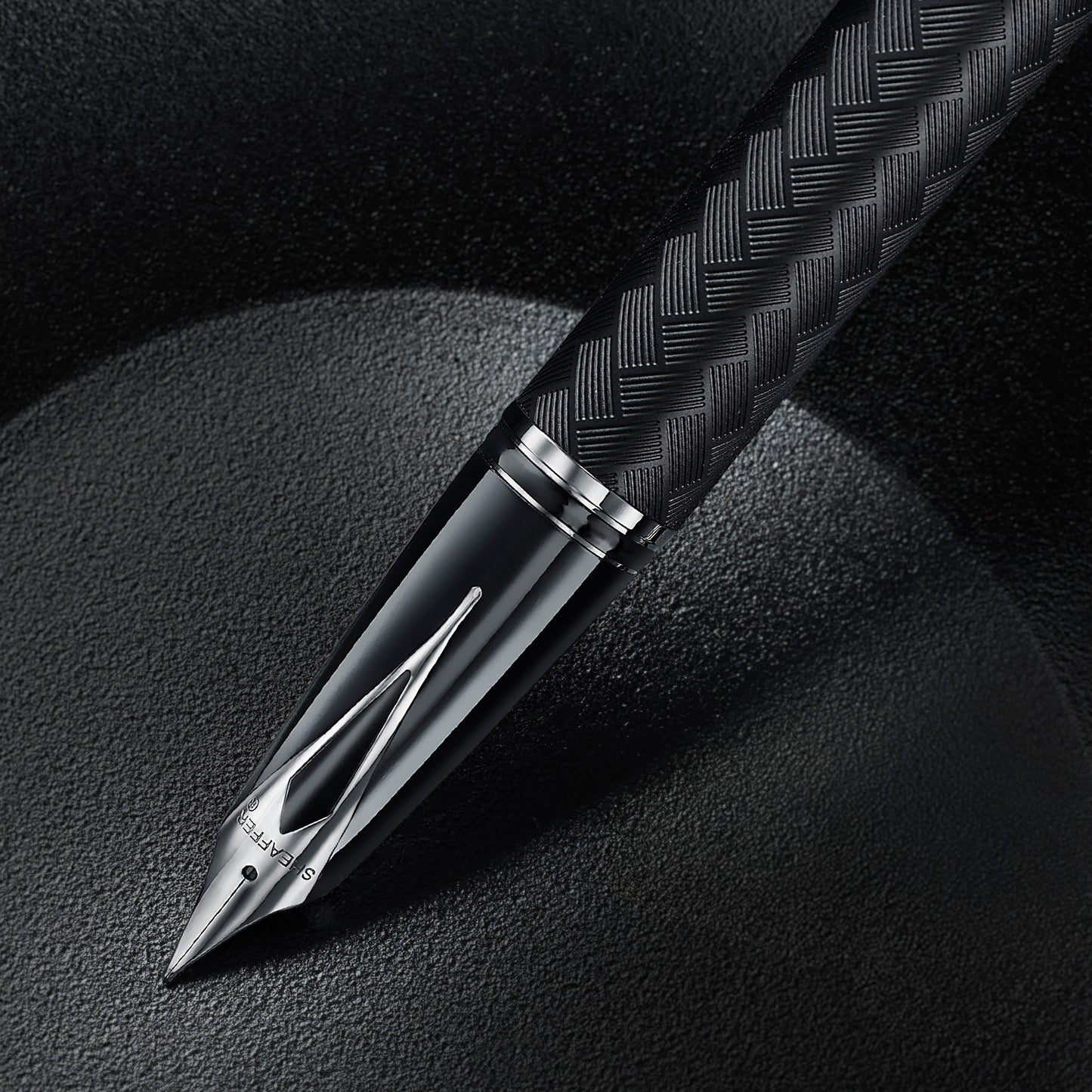 Sheaffer Legacy Matte Black Chevron Fountain Pen