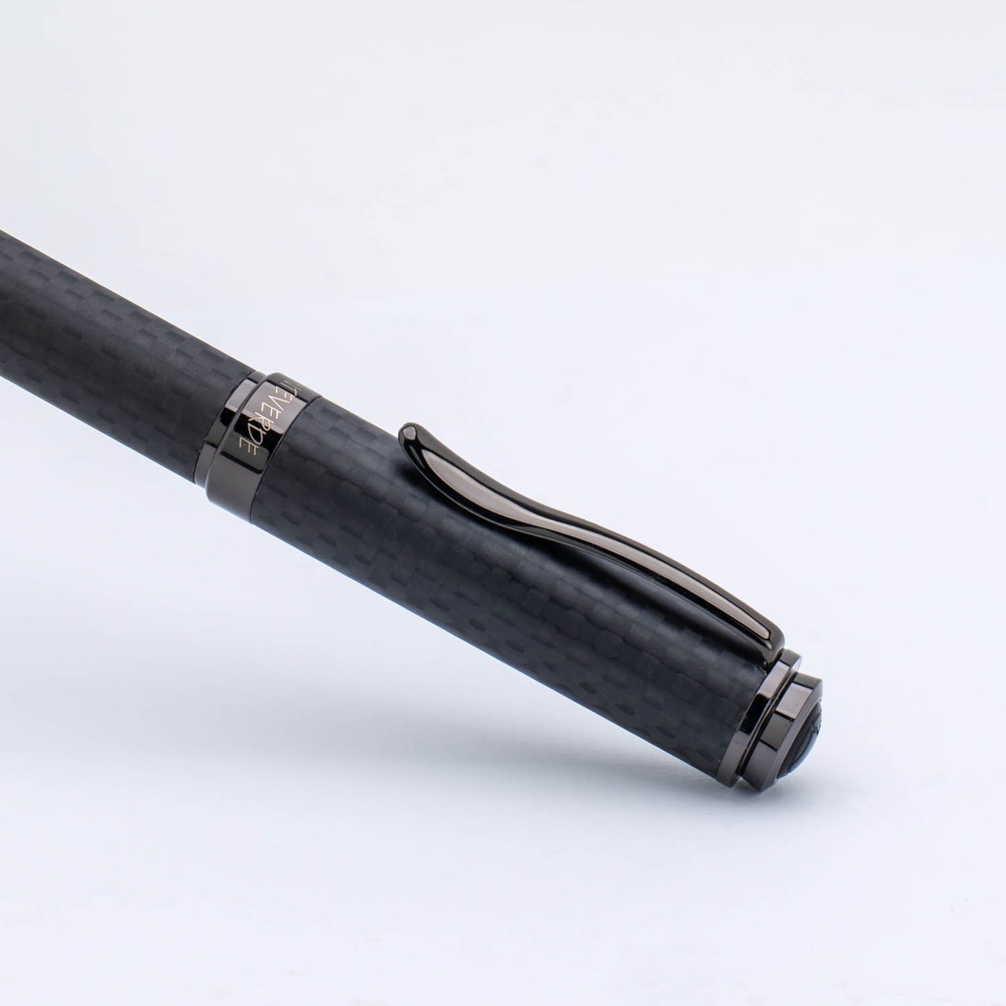Monteverde Innova Fountain Pen Matte Carbon & Gunmetal