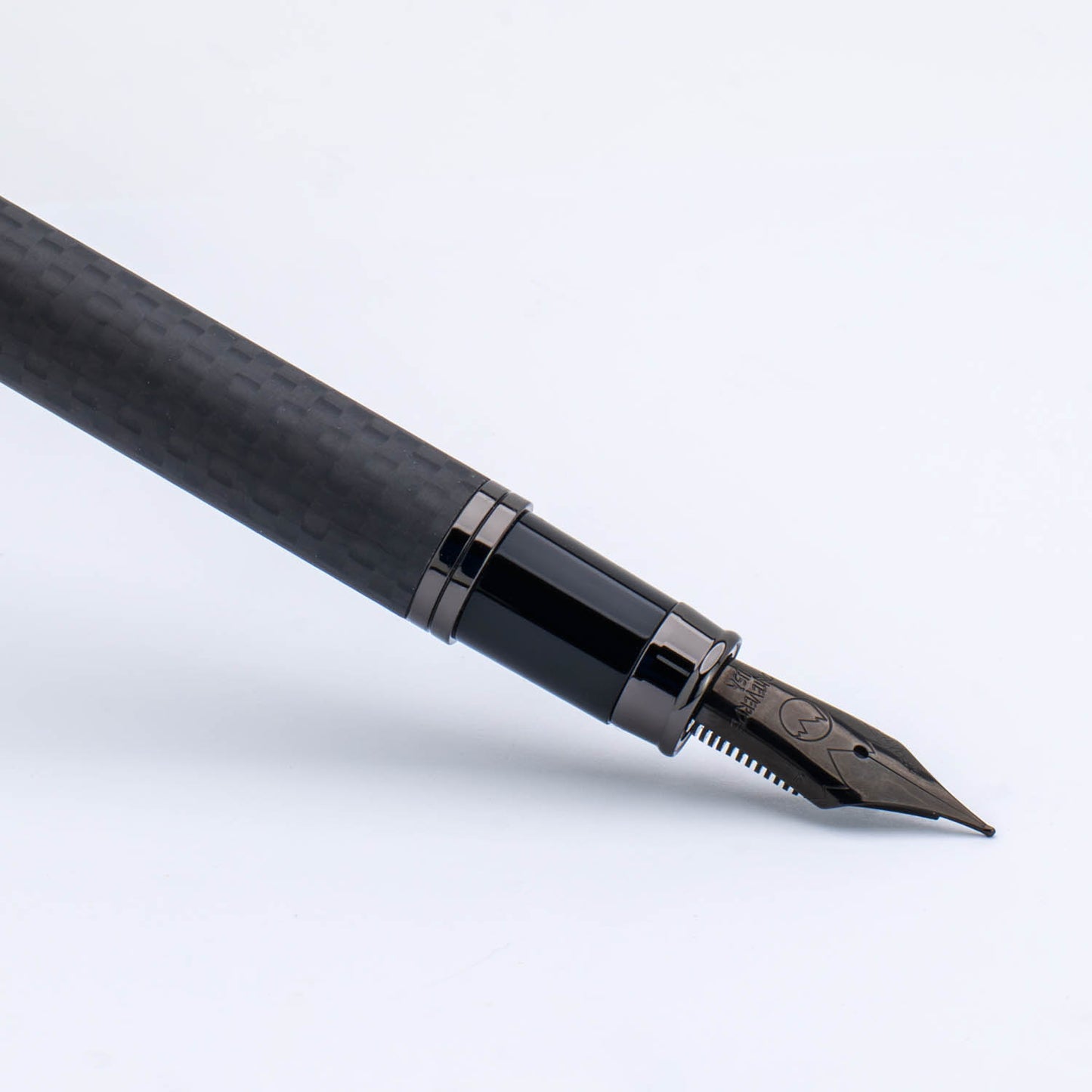 Monteverde Innova Fountain Pen Matte Carbon & Gunmetal