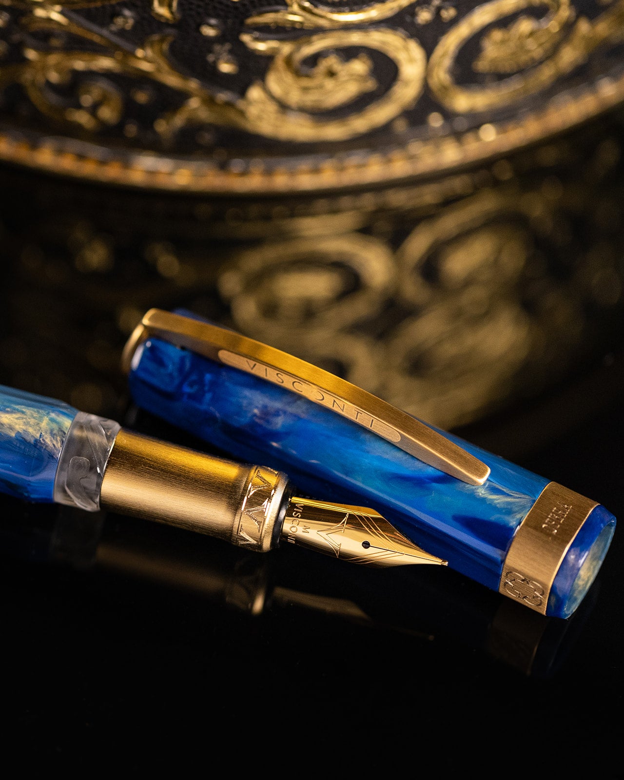 Visconti Opera Gold Blue Fountain Pen